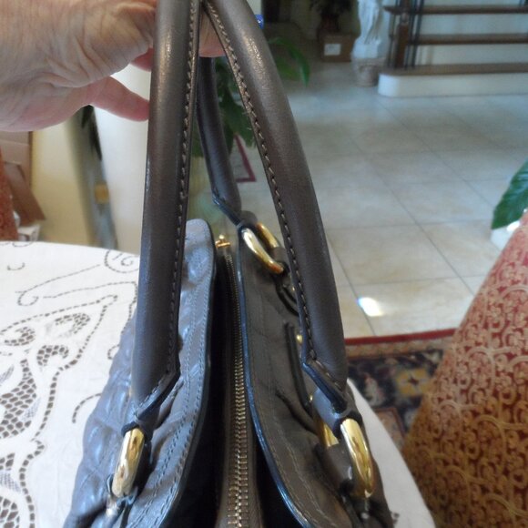 Marc Jacobs Brown Napa Leather Quilted Shoulder/Tote Bag w/ Gold Metal Chain - Picture 5 of 16